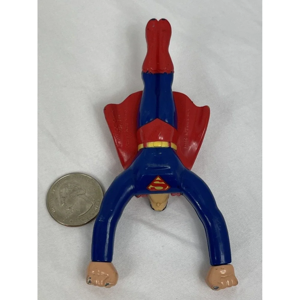 Vintage Burger King Flying Superman DC Comics Toy Figure‎ 1997